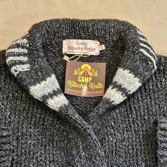 Camp Kitschy Knit Gray Chunky Wool Open Front Belt Starsky Cardigan Size 52 NWT
